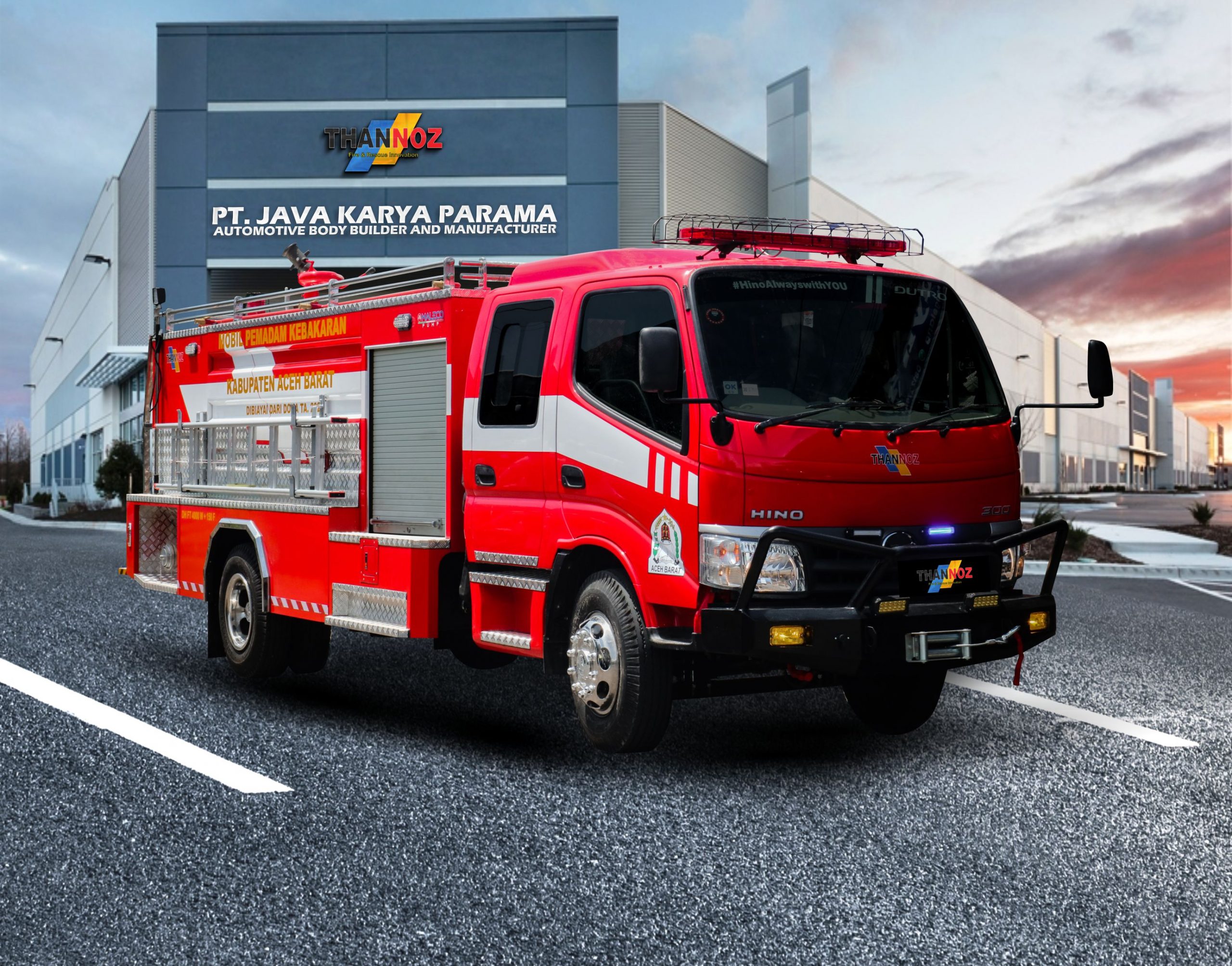 DOUBLE CABIN FIRE TRUCK HINO 136 HDL 4000L + 150L FOAM 005