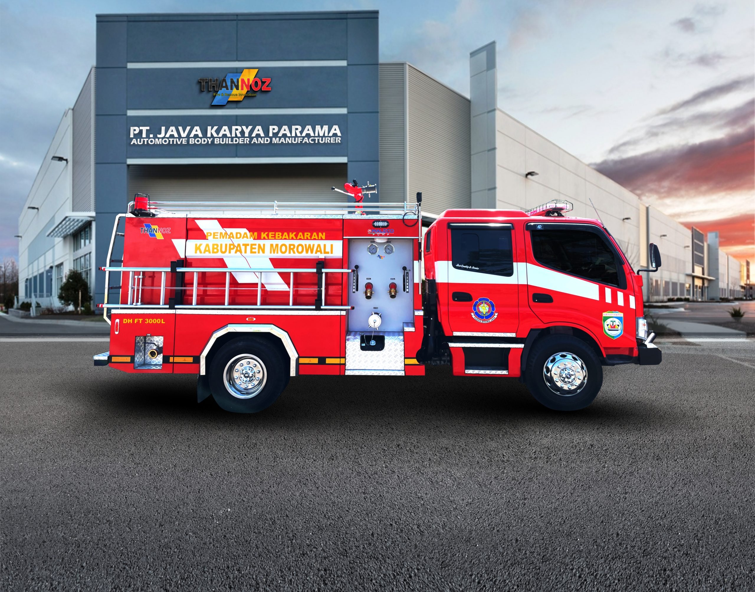 FIRE TRUCK DOUBLE CABIN HINO 136 HD 3000L 001