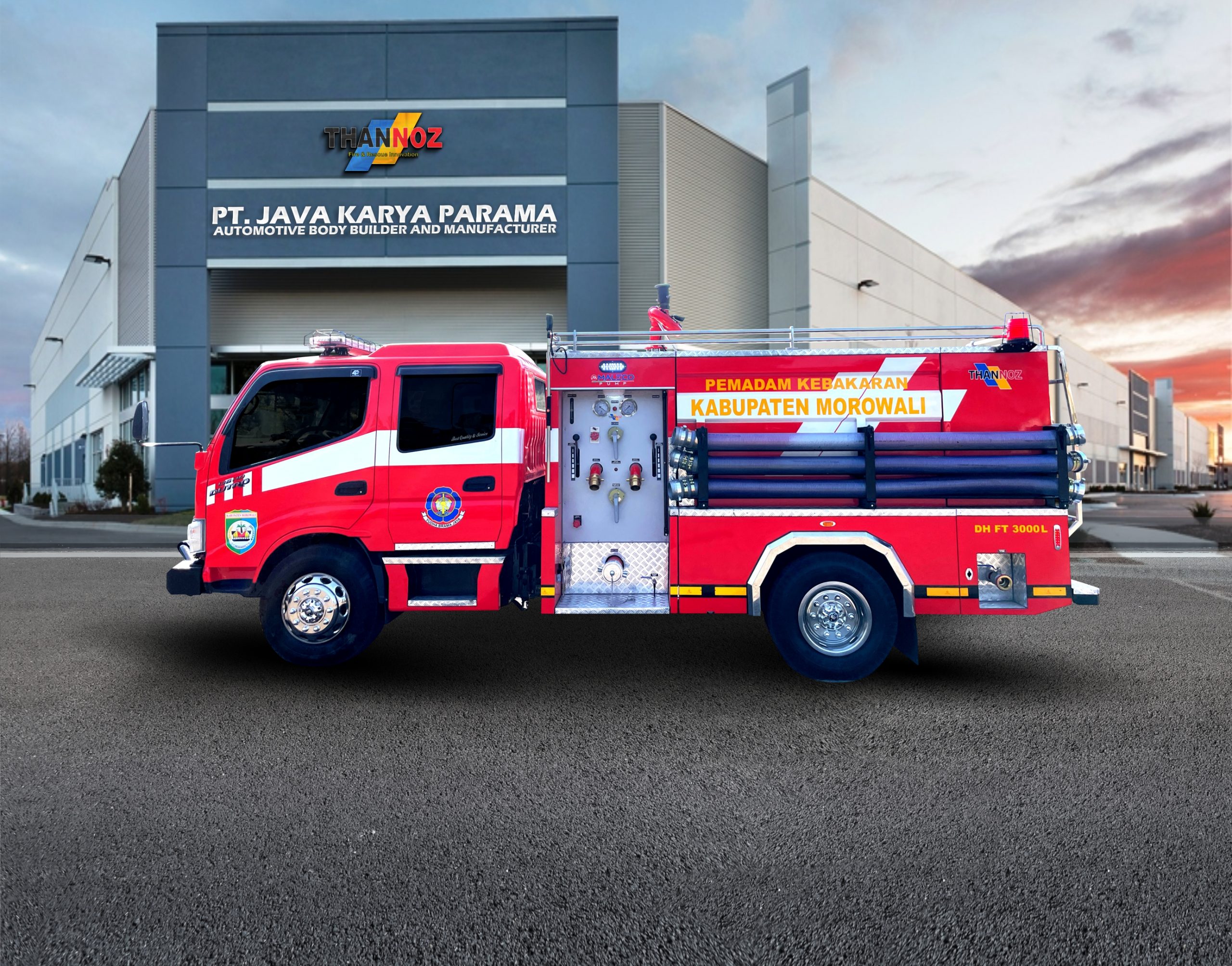 FIRE TRUCK DOUBLE CABIN HINO 136 HD 3000L 002