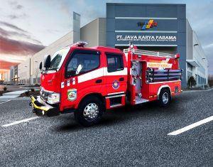 FIRE TRUCK DOUBLE CABIN HINO 136 HD 3000L 003