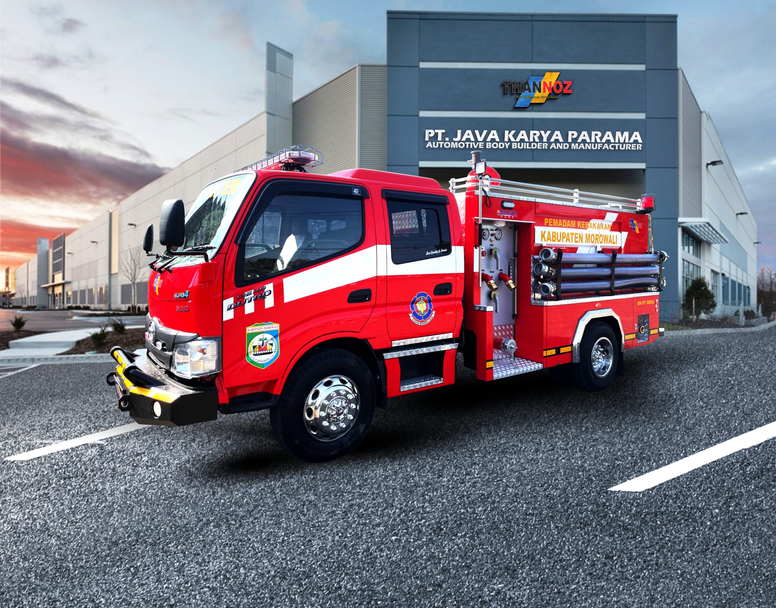 FIRE TRUCK DOUBLE CABIN HINO 136 HD 3000L 003