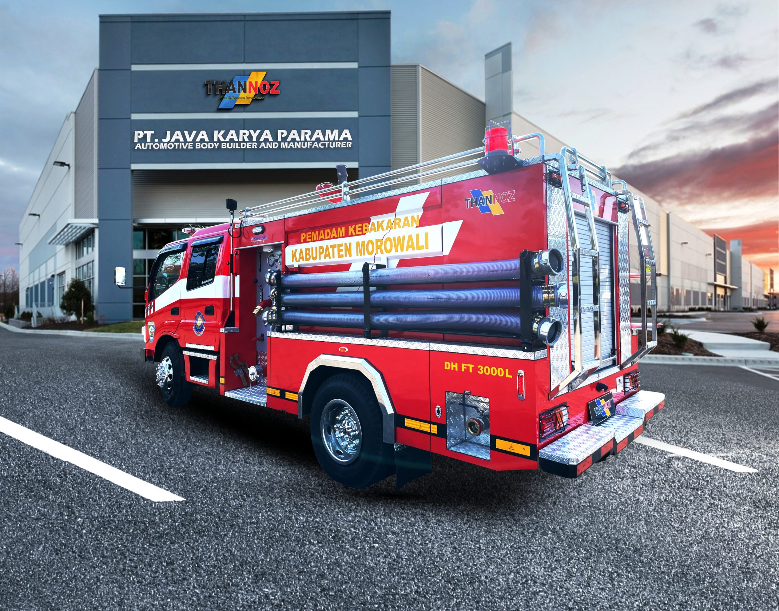 FIRE TRUCK DOUBLE CABIN HINO 136 HD 3000L 007