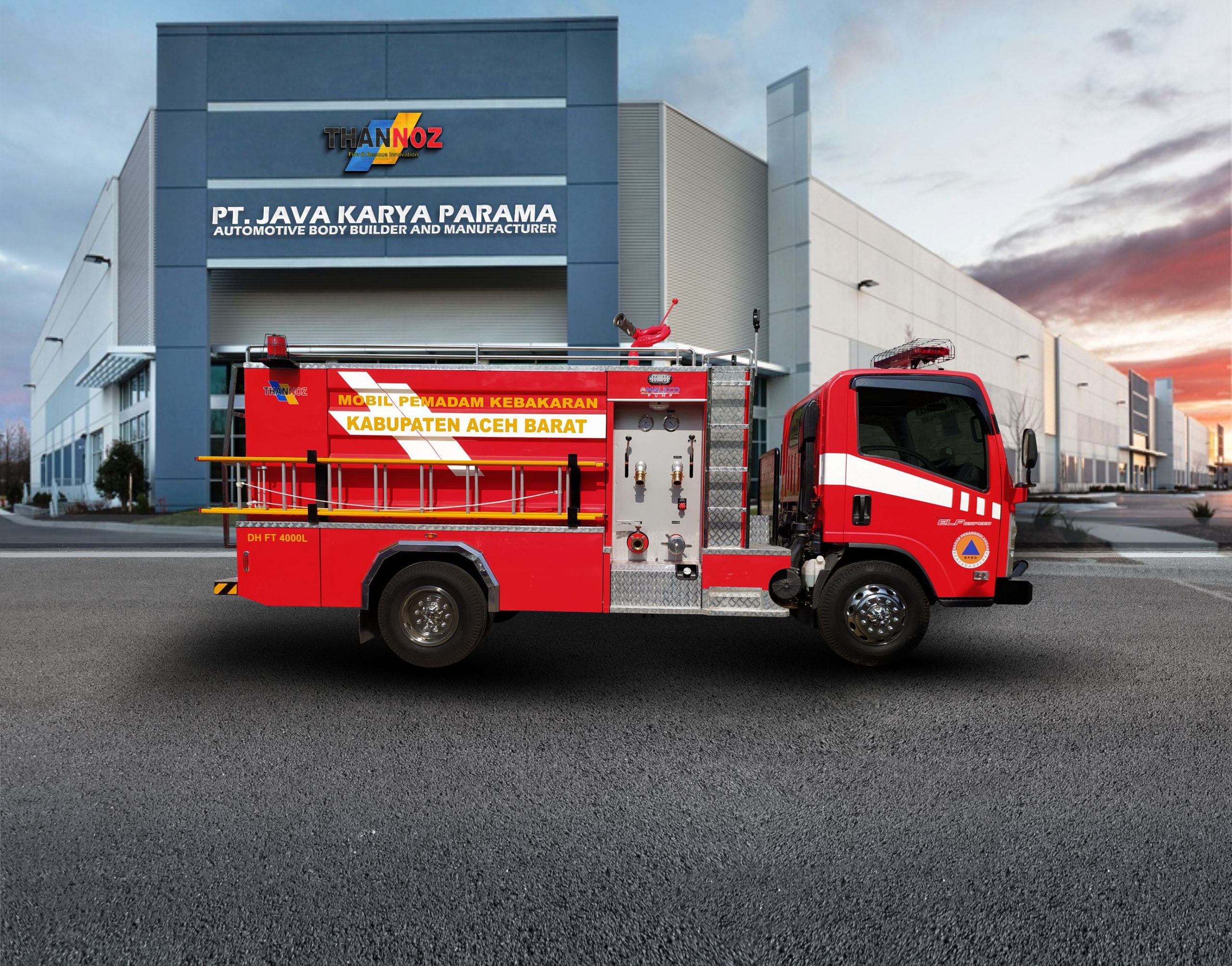 FIRE TRUCK ISUZU NMR 4000L SINGLE CABIN 003