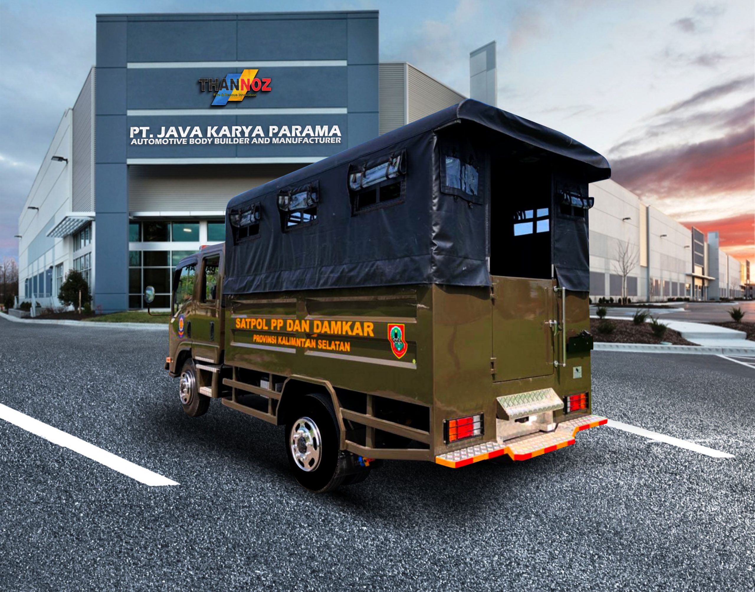 TRUCK PERSONIL DOUBLE CABIN HINO 136 HD 002