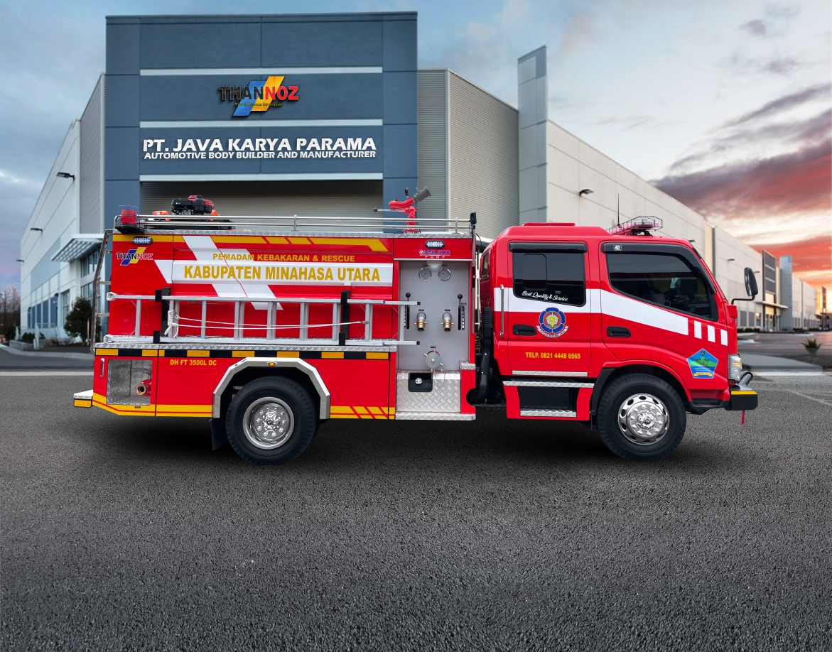 FIRE TRUCK 3000L DOUBLE CABIN HINO 136 HD 001