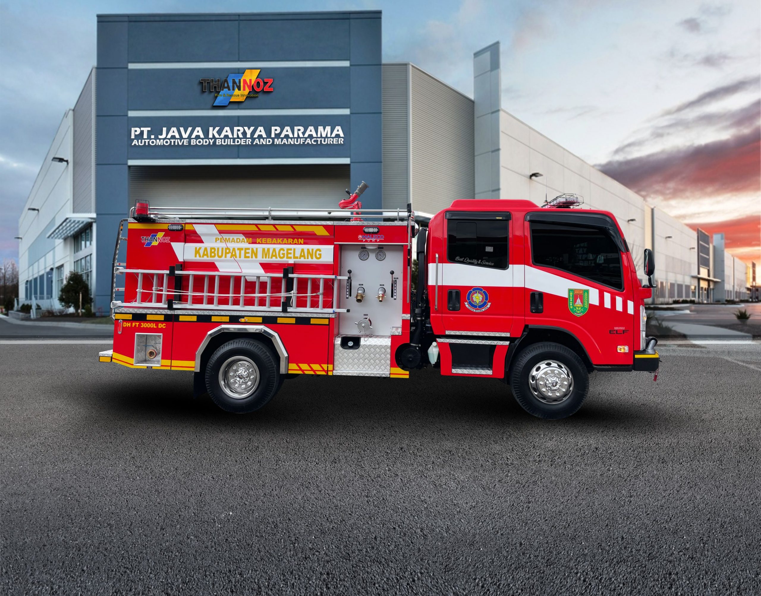 FIRE TRUCK ISUZU NMR 3000L DOUBLE CABIN 005