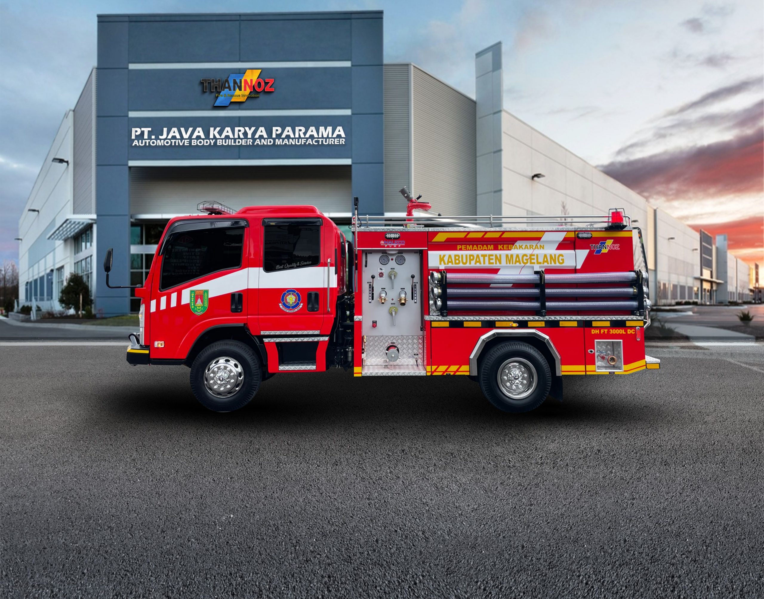 FIRE TRUCK ISUZU NMR 3000L DOUBLE CABIN 006